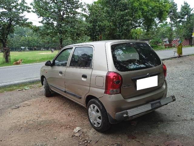 https://images10.gaadi.com/usedcar_image/4623571/original/processed_0e6bdf18-f07b-4b73-8097-bf609ad322d6.jpg?imwidth=6402