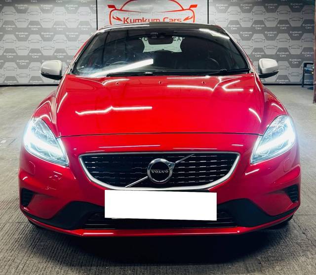 https://images10.gaadi.com/usedcar_image/4623616/original/processed_ed9476f023c1aacd3d6a475d2168c608.jpg?imwidth=6400