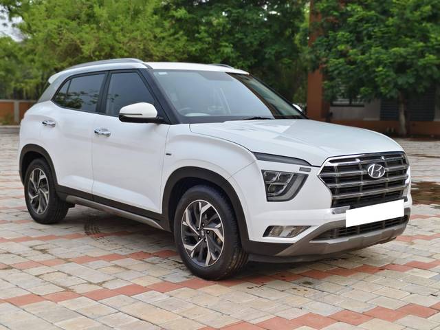 https://images10.gaadi.com/usedcar_image/4623639/original/processed_c1ba9c5173ef9d50c1c7d7ce31286f5e.jpg?imwidth=6400