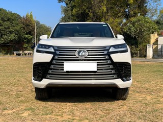 Lexus LX Lexus LX 500d