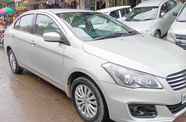 https://images10.gaadi.com/usedcar_image/4623642/original/processed_ad2e219f-d1f1-4d74-b8c3-de84da5ebcfe.jpg?imwidth=6400