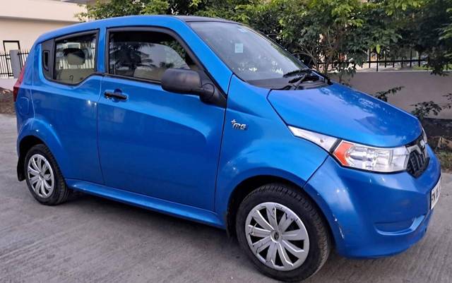 https://images10.gaadi.com/usedcar_image/4623655/original/processed_9cbcf7681e2f07070e3154908440a78c.jpg?imwidth=6400