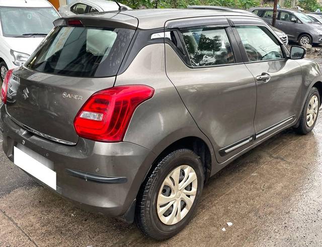 https://images10.gaadi.com/usedcar_image/4623657/original/processed_0ade93cd-8c53-4638-8c88-3770a5c988d3.jpg?imwidth=6401