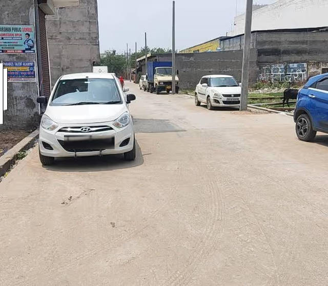 https://images10.gaadi.com/usedcar_image/4623669/original/d004a343-7691-4823-b623-32b825f573ae.png?imwidth=6401