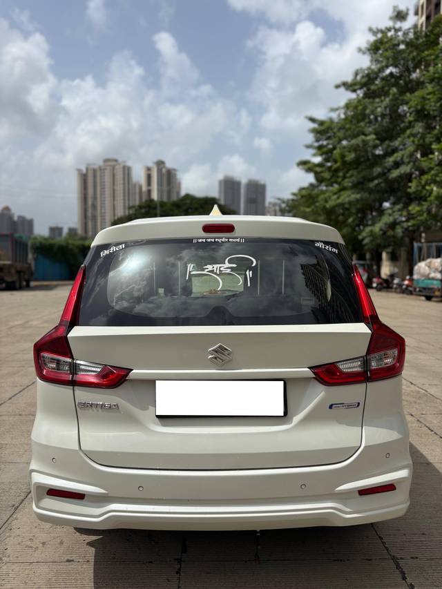 https://images10.gaadi.com/usedcar_image/4623707/original/processed_02ee0685-2636-44e7-a3e6-02997725f3ed.jpg?imwidth=6402