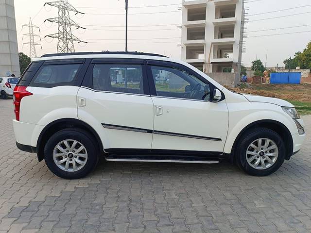 https://images10.gaadi.com/usedcar_image/4623709/original/9887da971caabfb3c2f27241468d129f.jpg?imwidth=6401