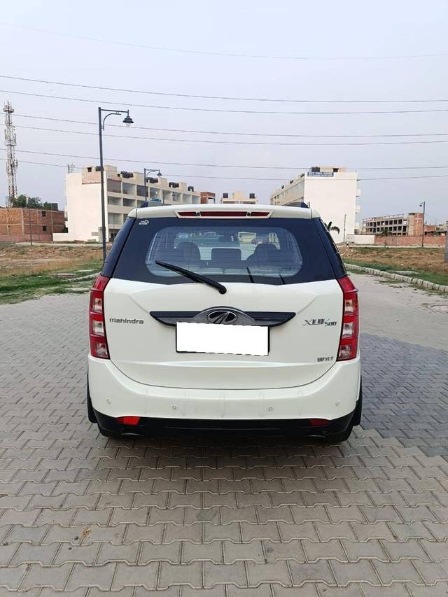 https://images10.gaadi.com/usedcar_image/4623709/original/processed_3e936e6273f243f8bc652619ffc0bdc5.jpg?imwidth=6402