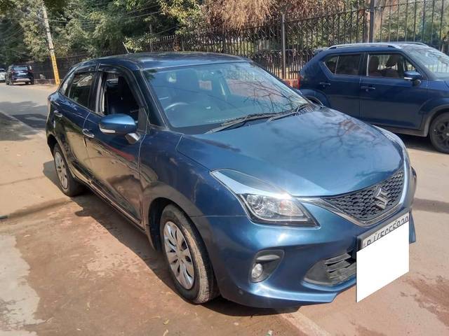 https://images10.gaadi.com/usedcar_image/4623721/original/processed_24bfbbb2e6b80a1d5d0758854fab6e47.jpg?imwidth=6400