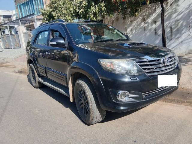 https://images10.gaadi.com/usedcar_image/4623725/original/processed_393061e5358de9af96518c38f6c53f31.jpg?imwidth=6400