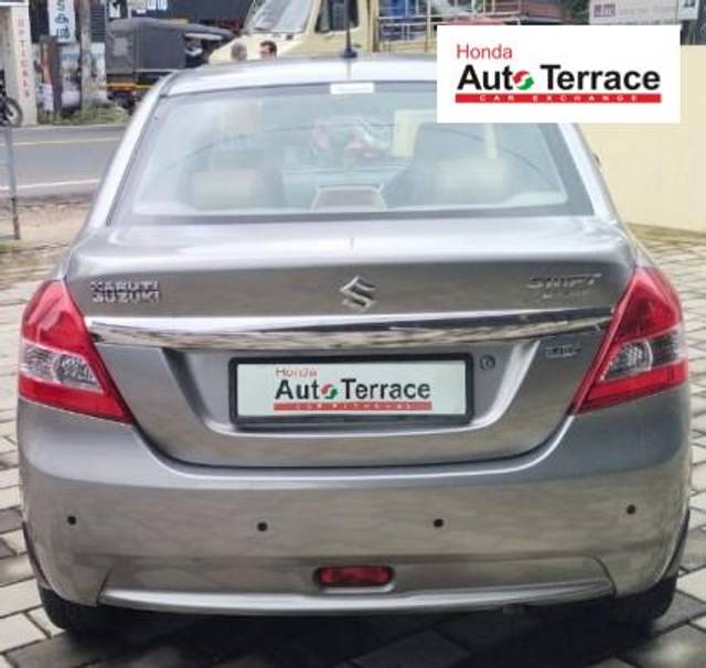 https://images10.gaadi.com/usedcar_image/4623745/original/bc64092912074518e53cb10ef465eb5c.jpeg?imwidth=6400