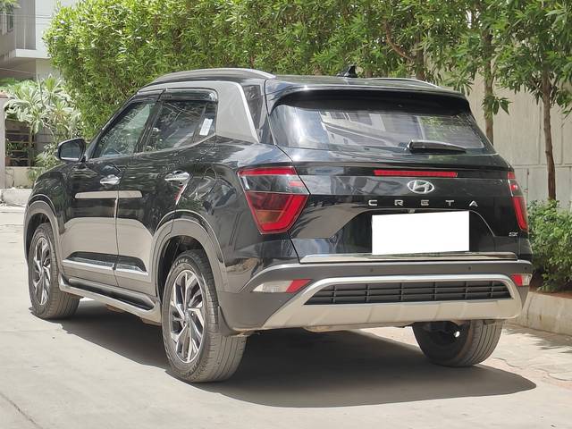 https://images10.gaadi.com/usedcar_image/4623749/original/processed_e45a06a4df8b718fb11c329ba4f654de.jpg?imwidth=6402