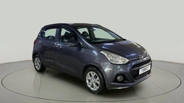 https://images10.gaadi.com/usedcar_image/4623756/original/ca5f963b1f134d5cc4b83300e754703a.jpg?imwidth=6400