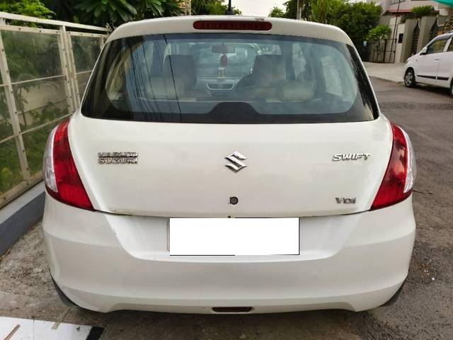 https://images10.gaadi.com/usedcar_image/4623762/original/processed_ce12e8b9-4b28-4bbe-873a-f2c5c70ad3ea.jpg?imwidth=6401