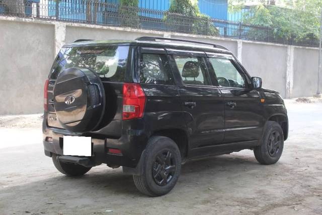 https://images10.gaadi.com/usedcar_image/4623772/original/processed_7f7715f3-02df-4450-a01b-9bbe32ccf8bc.jpeg?imwidth=6401