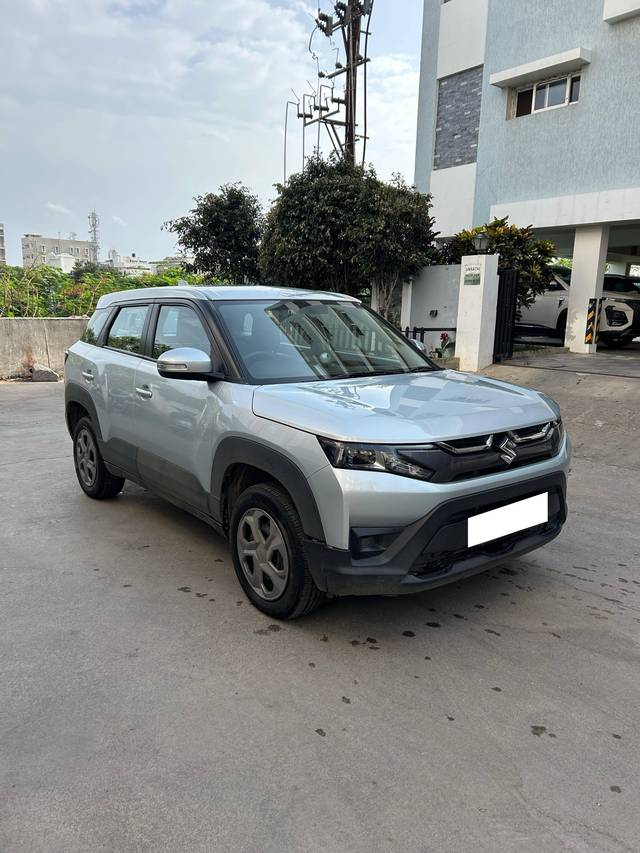 https://images10.gaadi.com/usedcar_image/4623775/original/processed_65268dff7cd606edef75d6e98737abea.jpg?imwidth=6400