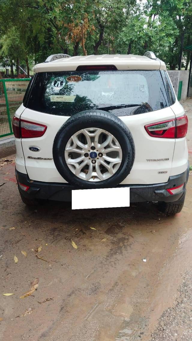 https://images10.gaadi.com/usedcar_image/4623829/original/processed_631a295d-37cd-4160-85de-7298e89f254a.jpg?imwidth=6402
