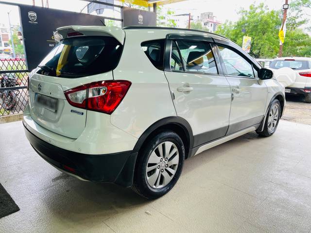 https://images10.gaadi.com/usedcar_image/4623846/original/processed_a521aff9c141940da9d495c0f4670d45.jpg?imwidth=6401