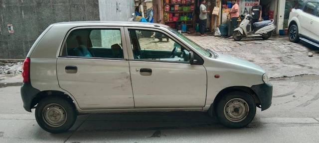 https://images10.gaadi.com/usedcar_image/4623860/original/processed_bab40da94df8d2a433ee50fa5429e00e.jpg?imwidth=6401