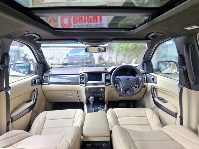 Second-hand 2017 Ford Endeavour 3.2 Titanium AT 4X4 for sale in Mumbai-6