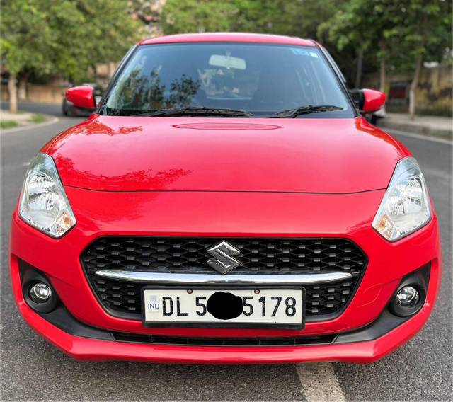 https://images10.gaadi.com/usedcar_image/4623904/original/processed_5b4c10937c9e5cda955c3b8efe8b5f77.jpg?imwidth=6400