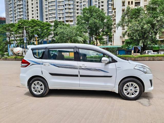 https://images10.gaadi.com/usedcar_image/4623907/original/processed_1b790eab977dbf58f926fd1d7a32dafe.jpg?imwidth=6401