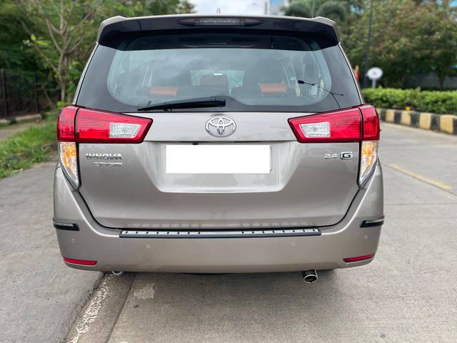 https://images10.gaadi.com/usedcar_image/4623918/original/processed_7b796c4ec50c6aaea38cab3ec891c873.jpg?imwidth=6402