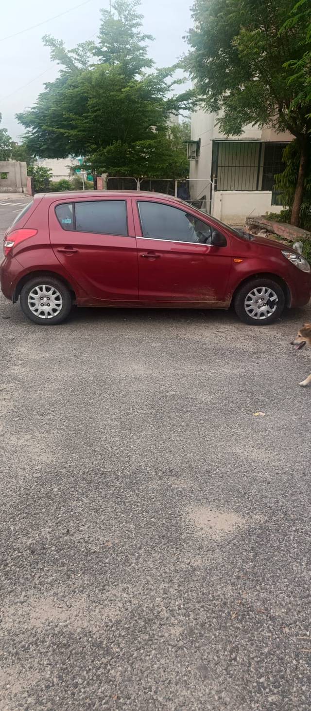 https://images10.gaadi.com/usedcar_image/4623964/original/99776d1f-5557-4a07-952e-6f1cb4dcaad7.jpg?imwidth=6400