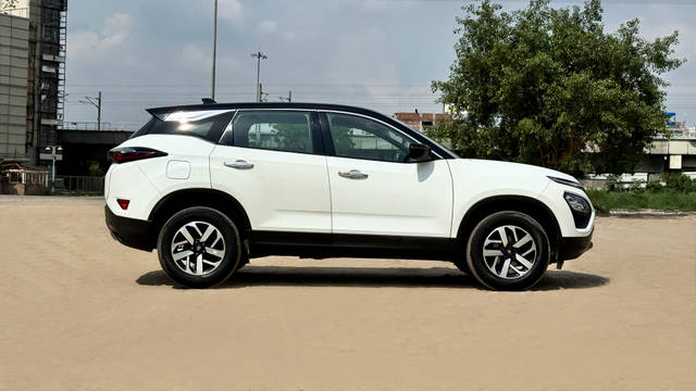 https://images10.gaadi.com/usedcar_image/4623970/original/ae379a1e2a603b18b6d1422524fe3c70.JPG?imwidth=6401
