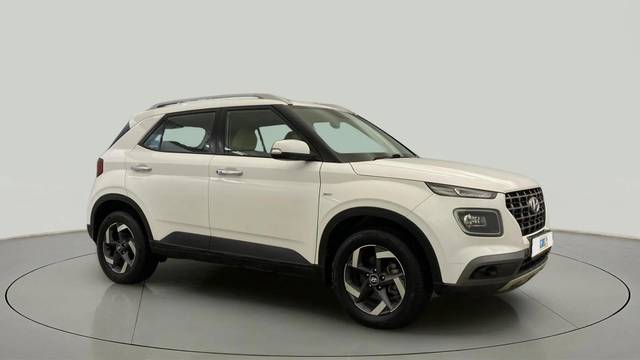 https://images10.gaadi.com/usedcar_image/4624005/original/9a2980010a091412e988f3f4f18df5ca.jpg?imwidth=6400