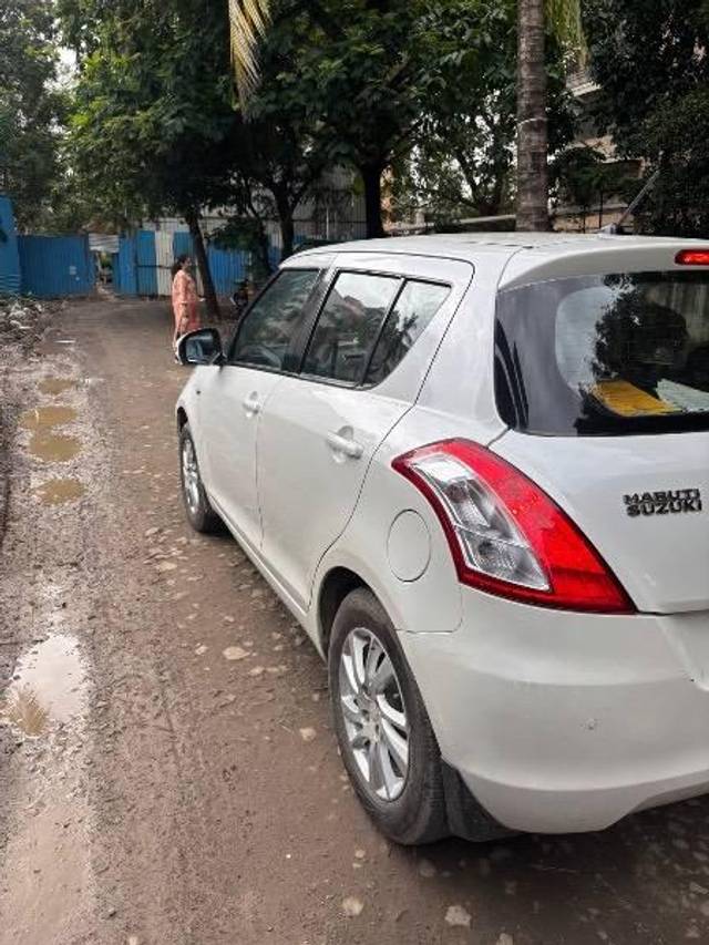 https://images10.gaadi.com/usedcar_image/4624018/original/processed_289c0984-5a9e-43a9-9633-8a41bec8b68d.jpeg?imwidth=6402