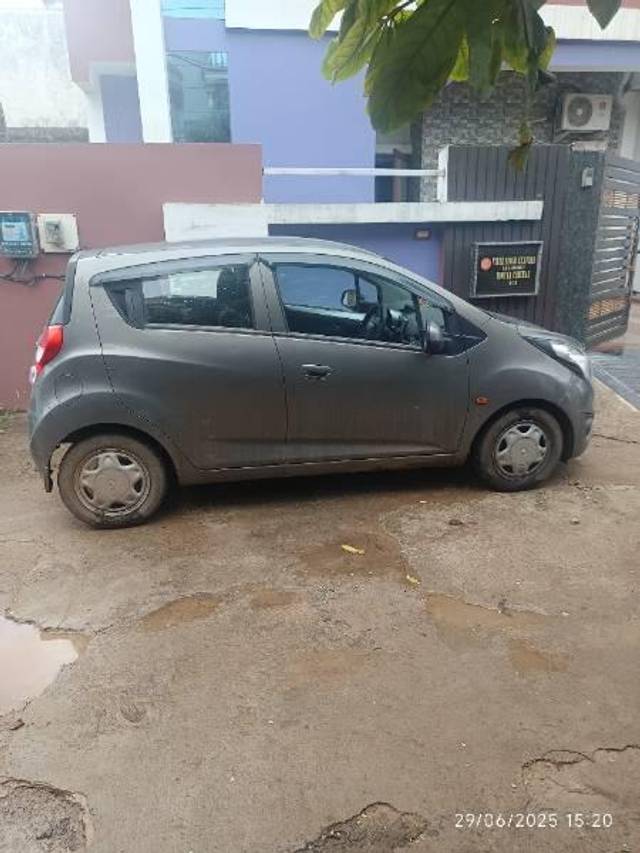 https://images10.gaadi.com/usedcar_image/4624064/original/processed_b6149a8b-7535-4123-878c-96e21959774e.jpg?imwidth=6402