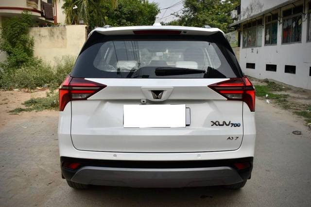 https://images10.gaadi.com/usedcar_image/4624078/original/processed_3922a9e7dba320b70cfb60e14d4b850c.jpg?imwidth=6402