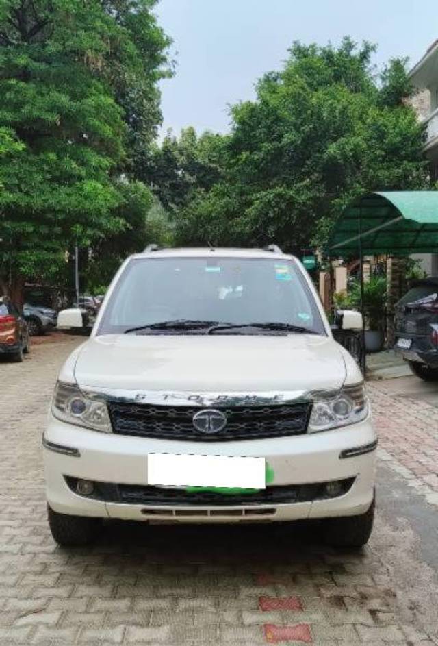 https://images10.gaadi.com/usedcar_image/4624129/original/processed_7b54c816-8e6c-4e1a-a455-1f01741eb6a2.jpg?imwidth=6400