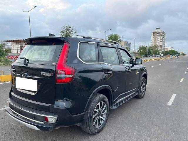 https://images10.gaadi.com/usedcar_image/4624201/original/processed_440aaa7ecb6c77e461110d6a51cf66a7.jpg?imwidth=6401
