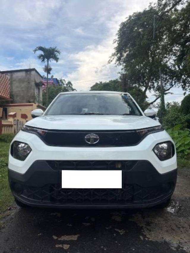https://images10.gaadi.com/usedcar_image/4624313/original/processed_16e17329-2366-423f-b473-0179323461bd.jpeg?imwidth=6400