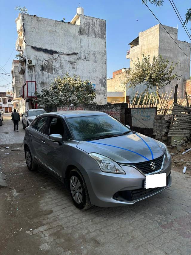 https://images10.gaadi.com/usedcar_image/4624321/original/processed_892c12f6-905b-44e0-b23e-c1f129b35957.jpg?imwidth=6400