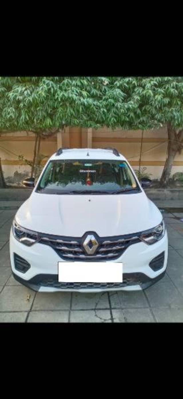 https://images10.gaadi.com/usedcar_image/4624330/original/processed_d57bffba-2d5d-4033-b904-d3a83603a98a.jpg?imwidth=6400