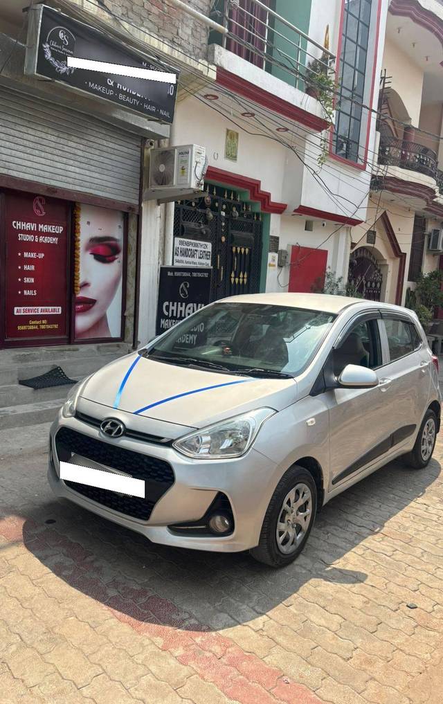 https://images10.gaadi.com/usedcar_image/4624335/original/processed_46d974d5-9474-476e-82ab-accf8c2ccdfe.jpg?imwidth=6402