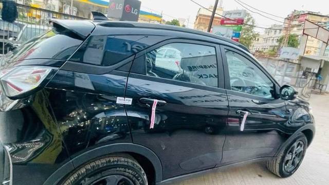 https://images10.gaadi.com/usedcar_image/4624349/original/processed_66ad195c-3d49-4675-b4fb-3a9b4e515f6d.jpeg?imwidth=6401