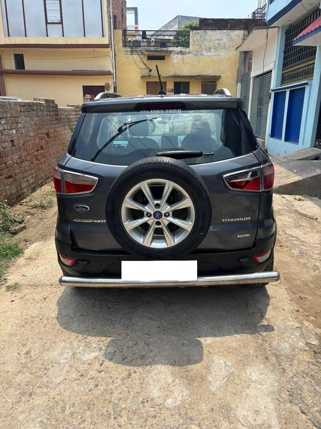 https://images10.gaadi.com/usedcar_image/4624350/original/processed_fdc7768b-e8dd-4382-ad43-b53549bcef90.jpg?imwidth=6401