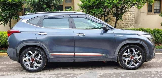 https://images10.gaadi.com/usedcar_image/4624356/original/processed_09717b70ae2b8b083087447f02f14b1f.jpg?imwidth=6401
