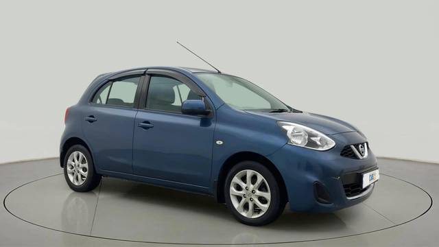 https://images10.gaadi.com/usedcar_image/4624370/original/e7c14b0d6be4d83a56c7cfcad600c1fd.jpg?imwidth=6400