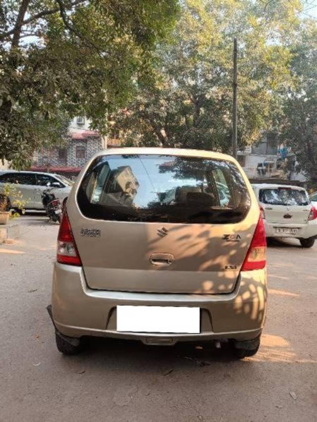 https://images10.gaadi.com/usedcar_image/4624407/original/processed_0d5ba0f7-86cd-4760-a2c2-8269136a45ba.jpg?imwidth=6401