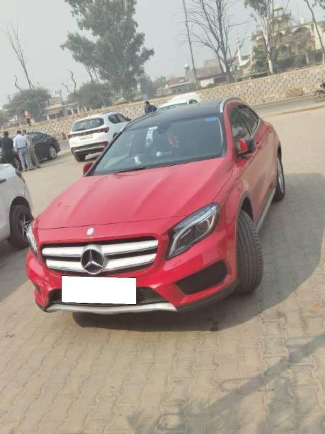 https://images10.gaadi.com/usedcar_image/4624479/original/processed_5e096ac6-b833-4692-8243-a5fa9829c47f.jpg?imwidth=6400