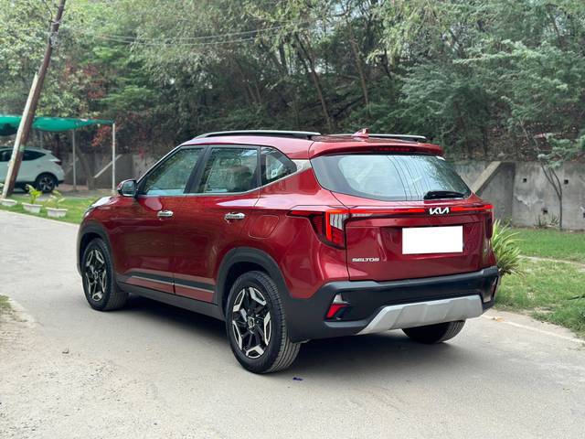 https://images10.gaadi.com/usedcar_image/4624502/original/processed_50273a26903f8f6d4c5e65e3ea2b1448.jpg?imwidth=6402