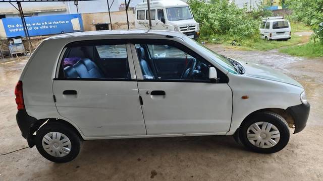 https://images10.gaadi.com/usedcar_image/4624503/original/processed_b0d6860f-fa1f-48e7-8ad2-baf1d32a3744.jpg?imwidth=6401