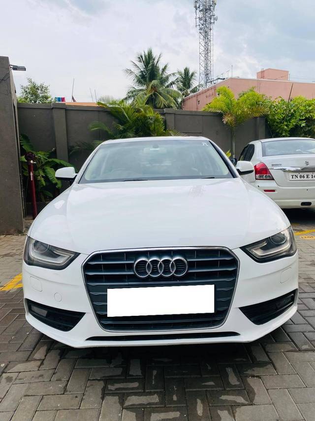 https://images10.gaadi.com/usedcar_image/4624509/original/processed_08962965dbc92029dd129dabb67ce23d.jpg?imwidth=6402