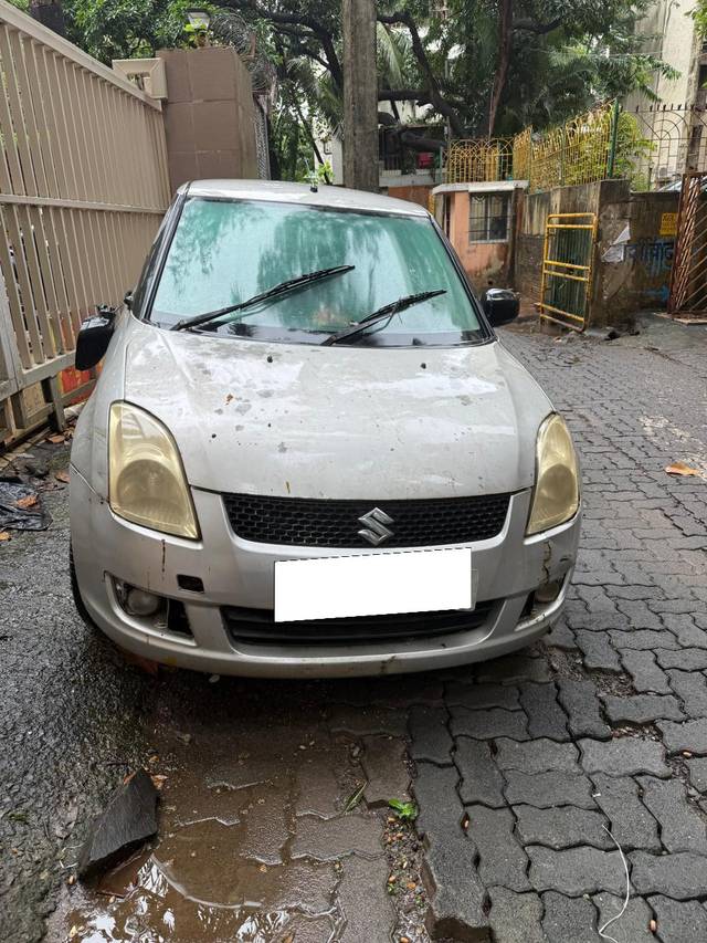 https://images10.gaadi.com/usedcar_image/4624545/original/processed_469fa6c1-576b-4591-b370-4c421381c035.jpg?imwidth=6400