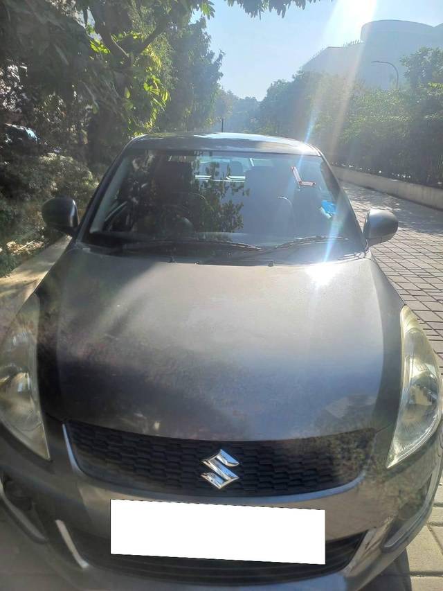 https://images10.gaadi.com/usedcar_image/4624552/original/processed_6a250fcd-cfb6-44cc-9d99-5f54f2dbe8ad.jpg?imwidth=6400