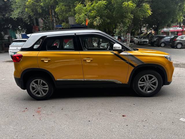 https://images10.gaadi.com/usedcar_image/4624575/original/processed_c6fb120d-93c9-4734-a9ad-2c3fc87b5984.jpg?imwidth=6401